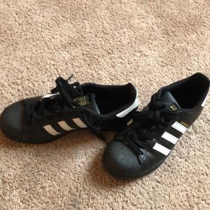 Adidas Superstar Sneakers